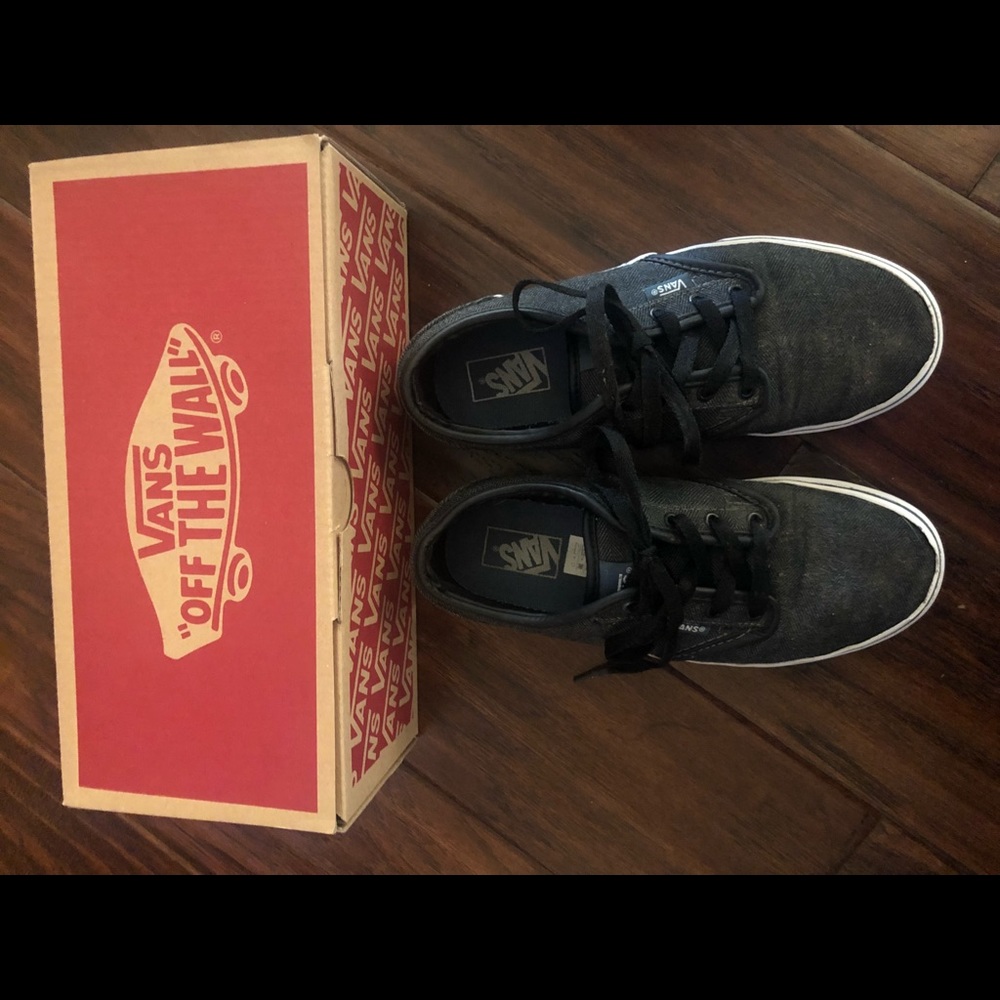 Vans Atwood boys size 3.5 herringbone gray black